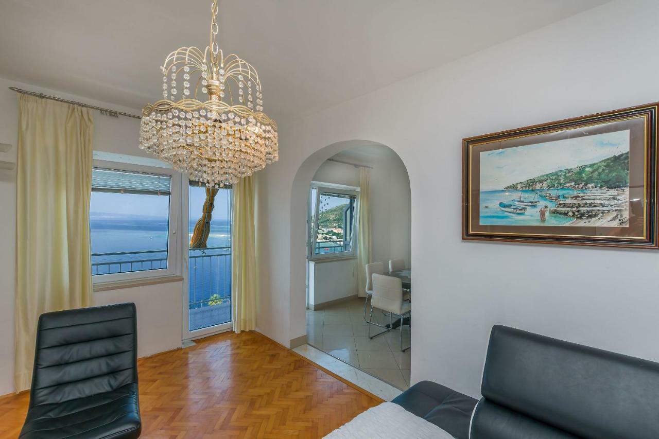 Apartment Marijana Omiš Exteriér fotografie