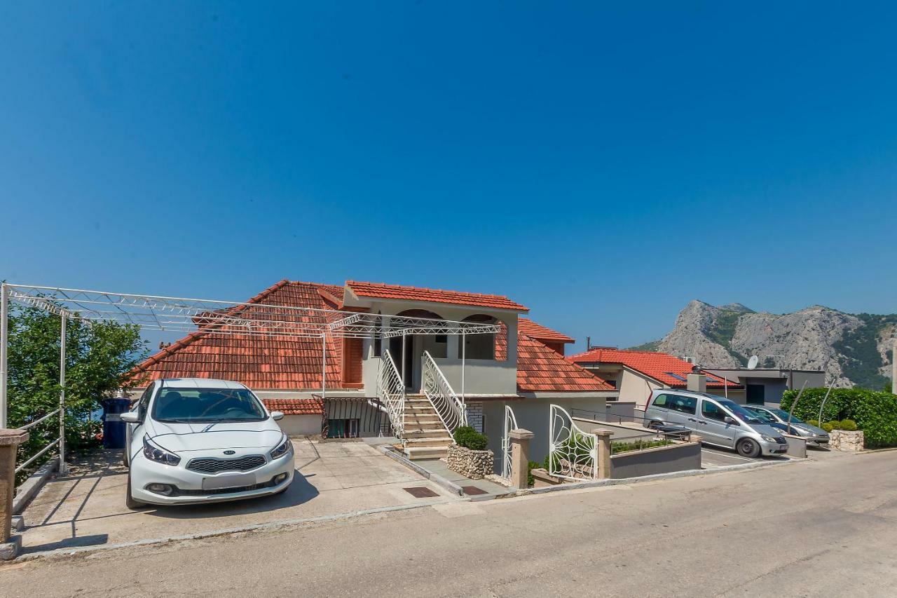 Apartment Marijana Omiš Exteriér fotografie